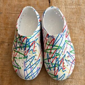 Native Kids Crayola Shoes size C9
